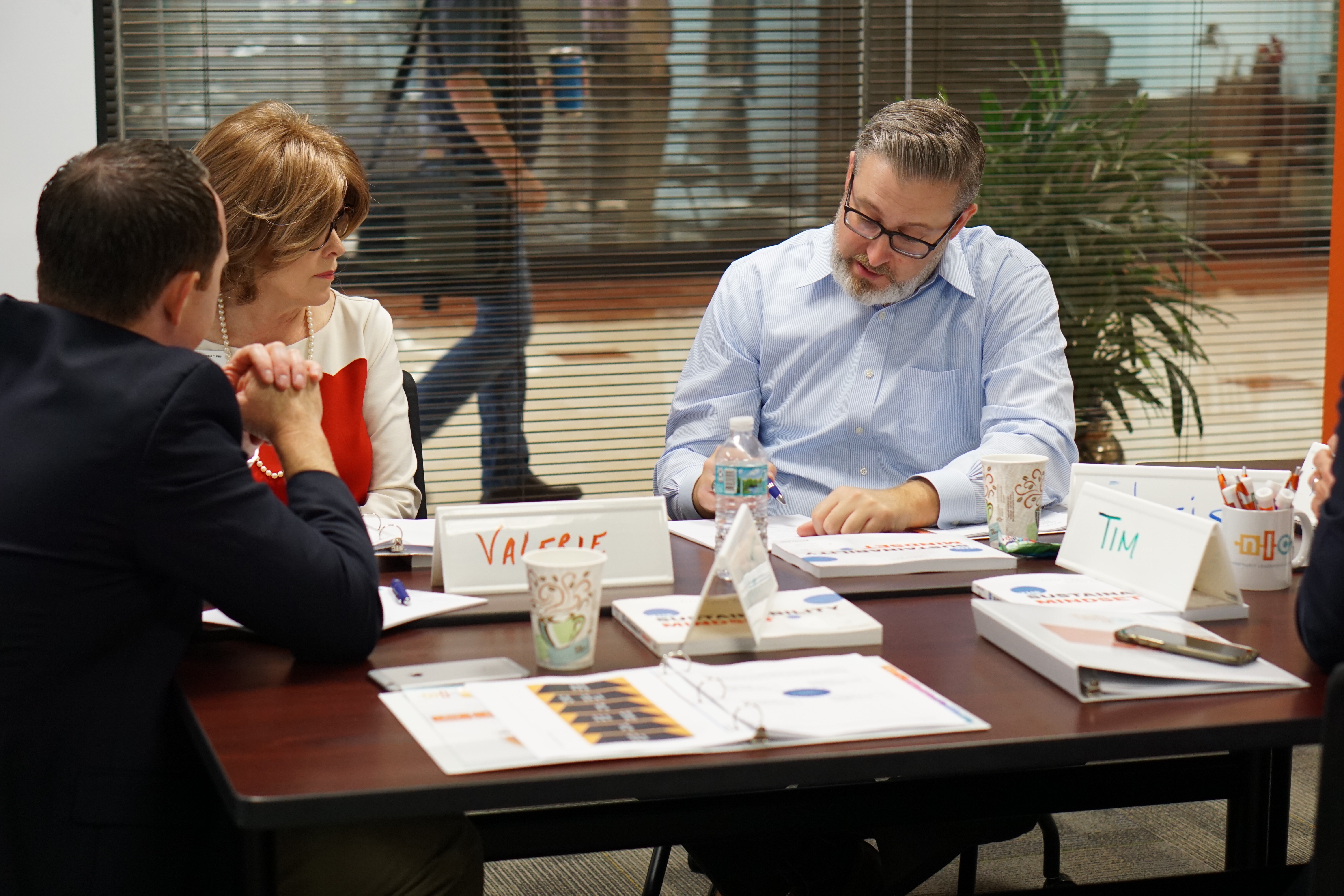 How to Successfully Manage Grants to Win Consistently